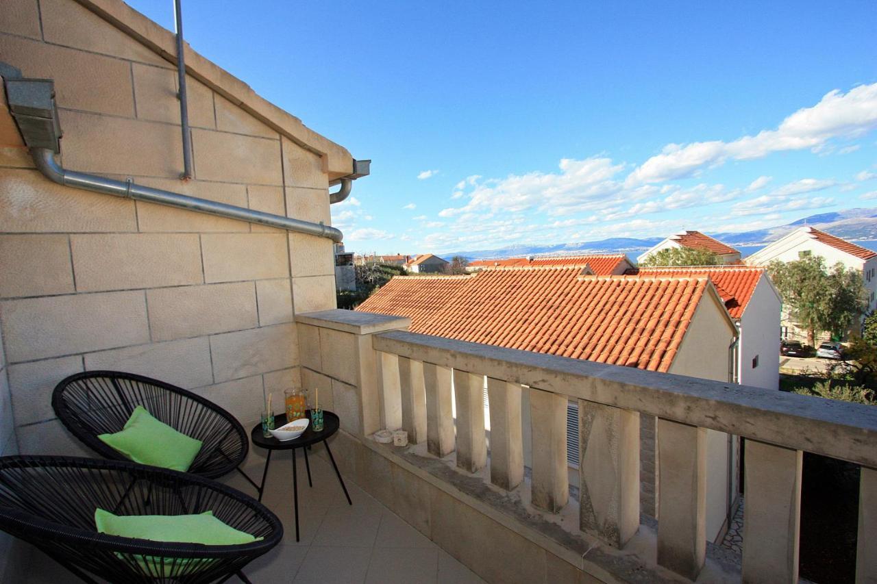Apartman Ivana Supetar Exterior foto